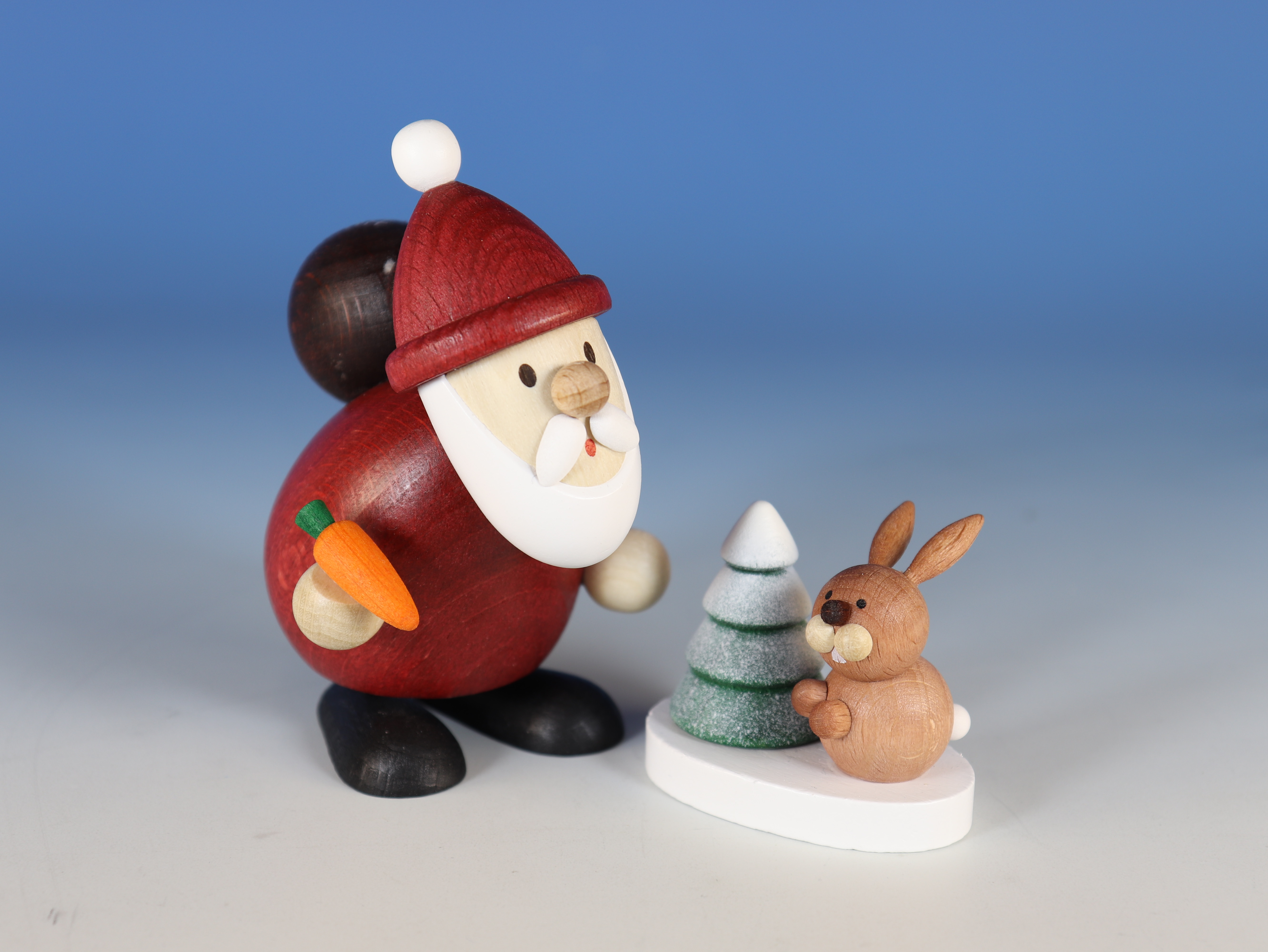 weihnachtsmann--h-90-cm-mit-hase-und-verschneitem-baum-bxh-48-x-39-cm-10-ullrich-kunsthandwerk-paul-ullrich-volkskunstbestehen