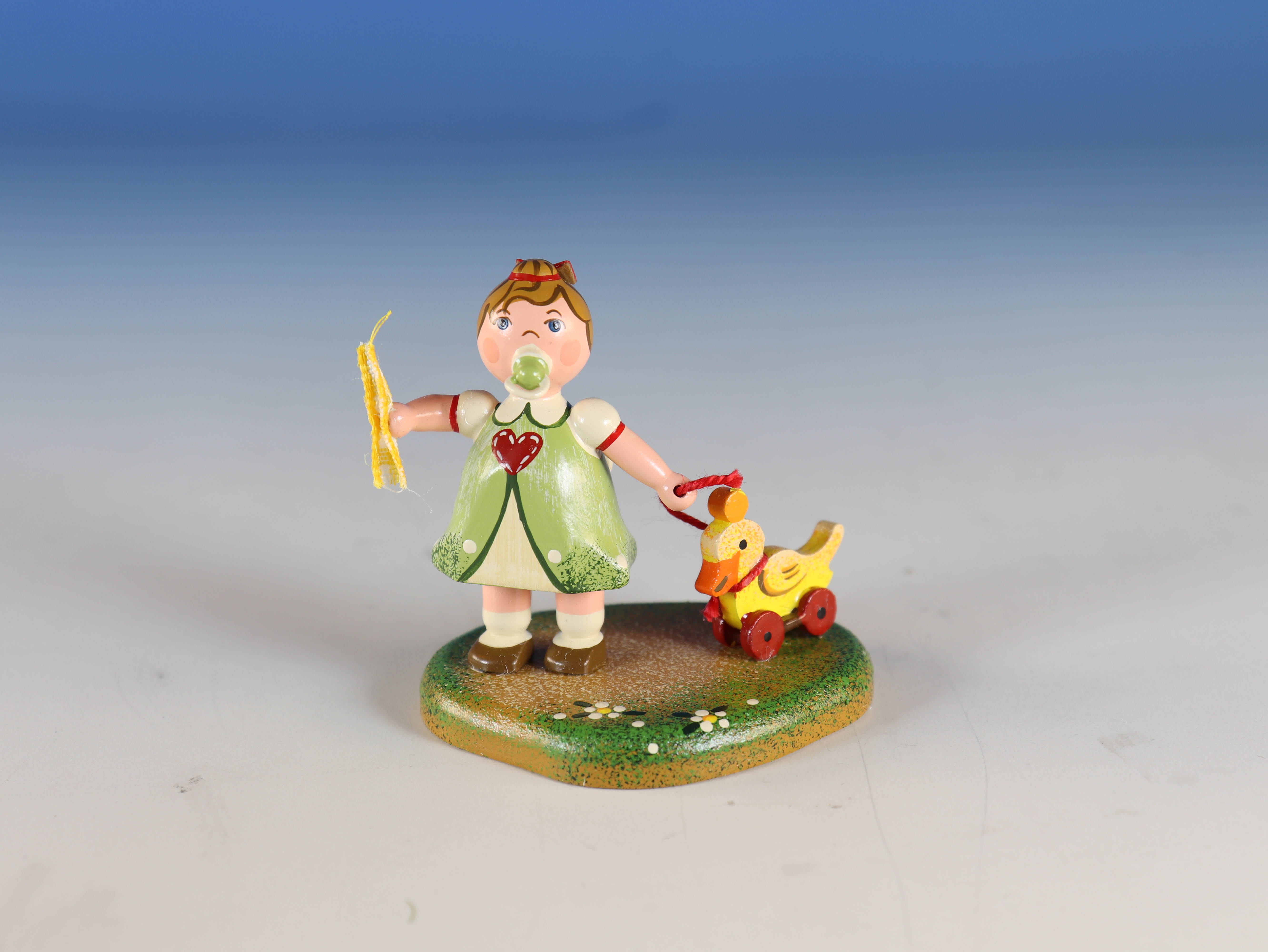 hallo-kleiner-sonnenschein-6-cm-10-ullrich-kunsthandwerk-paul-ullrich-volkskunstbestehen