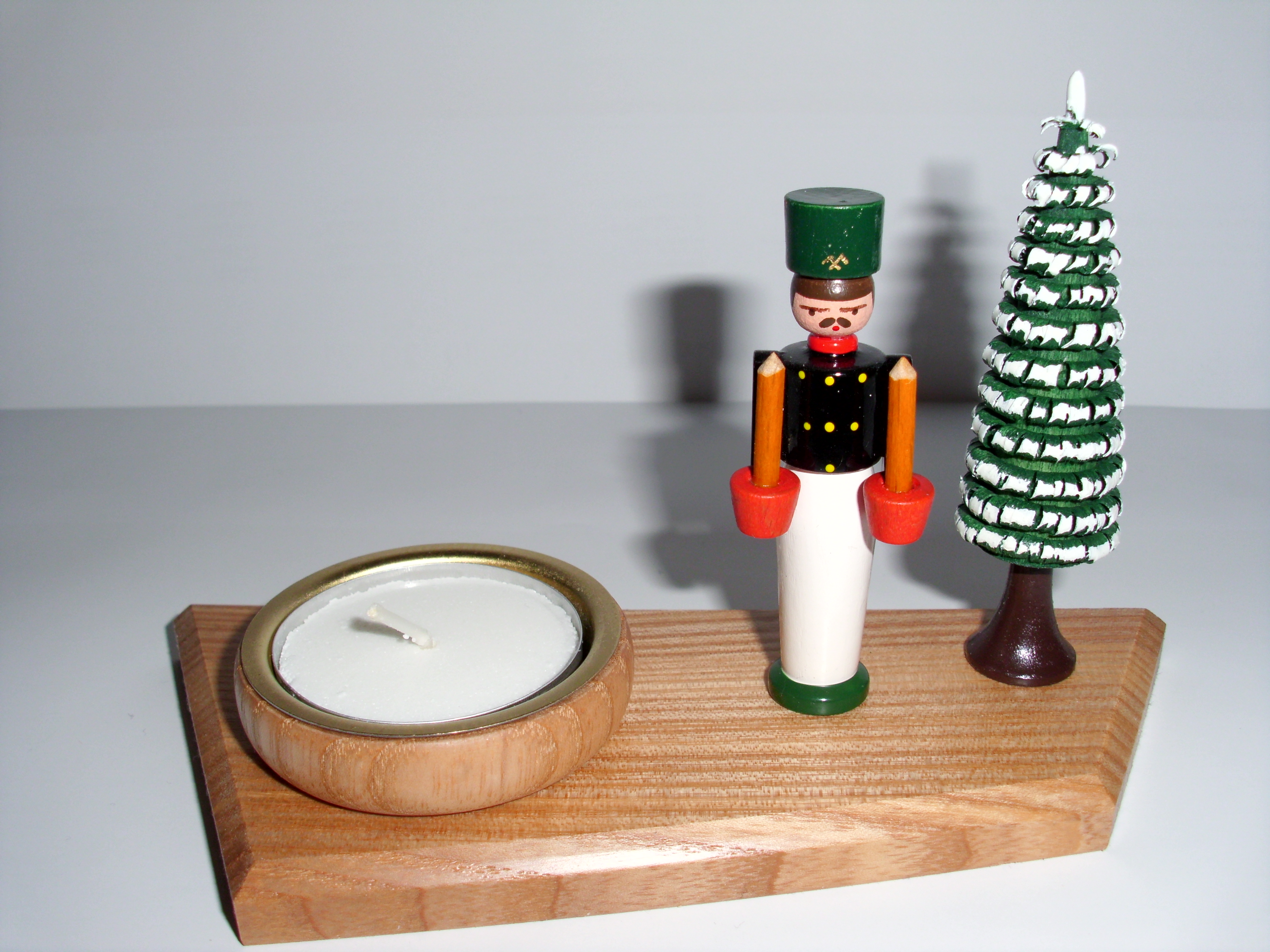 teelichthalter-bergmann-10-ullrich-kunsthandwerk-paul-ullrich-volkskunstbestehen