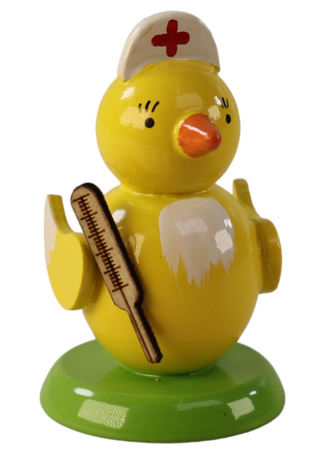 kueken-stehend-als-krankenschwester-20-ullrich-kunsthandwerk-paul-ullrich-volkskunstbestehen