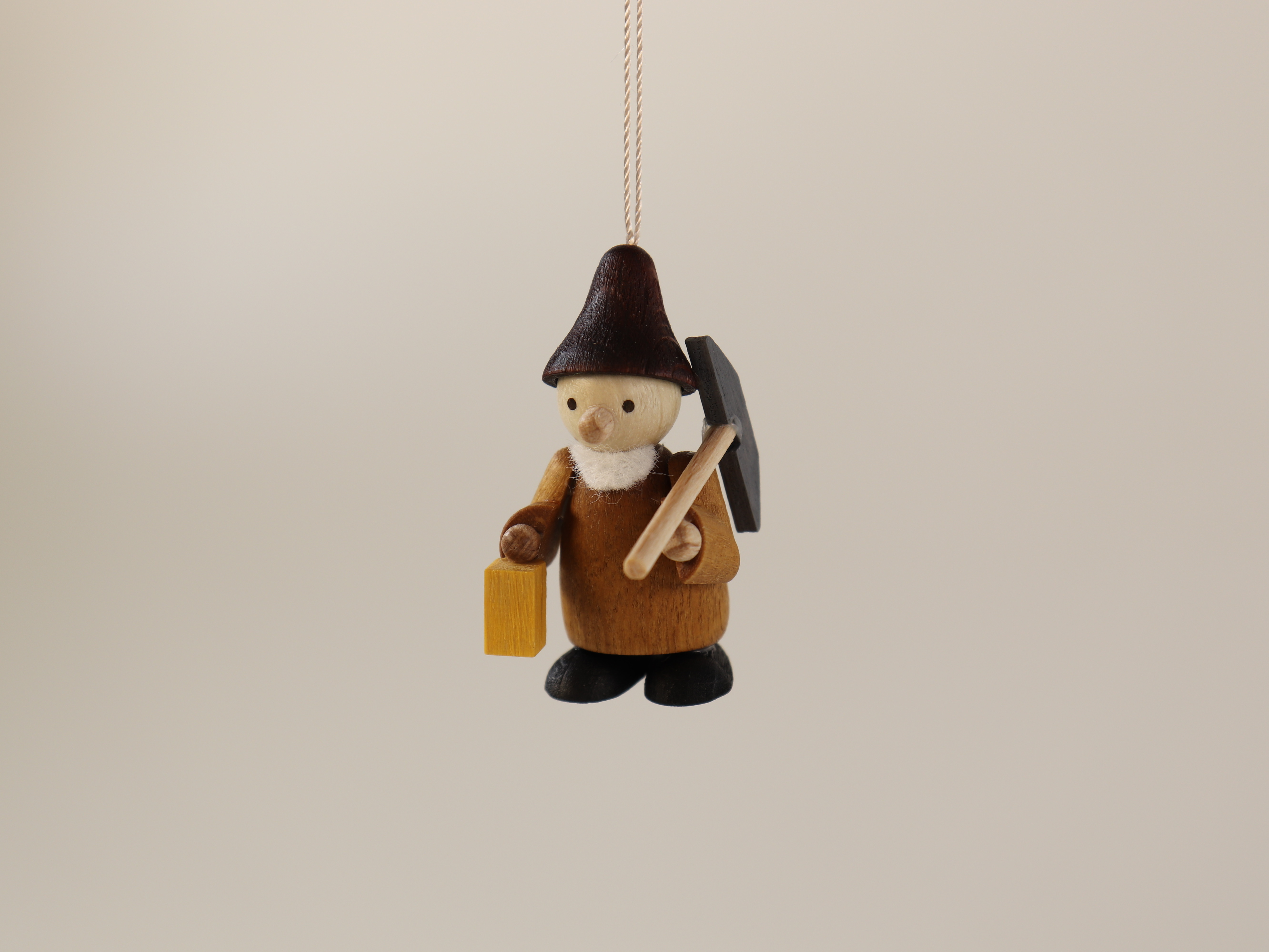 Baumbehang Wichtel mit Spitzhacke & Laterne