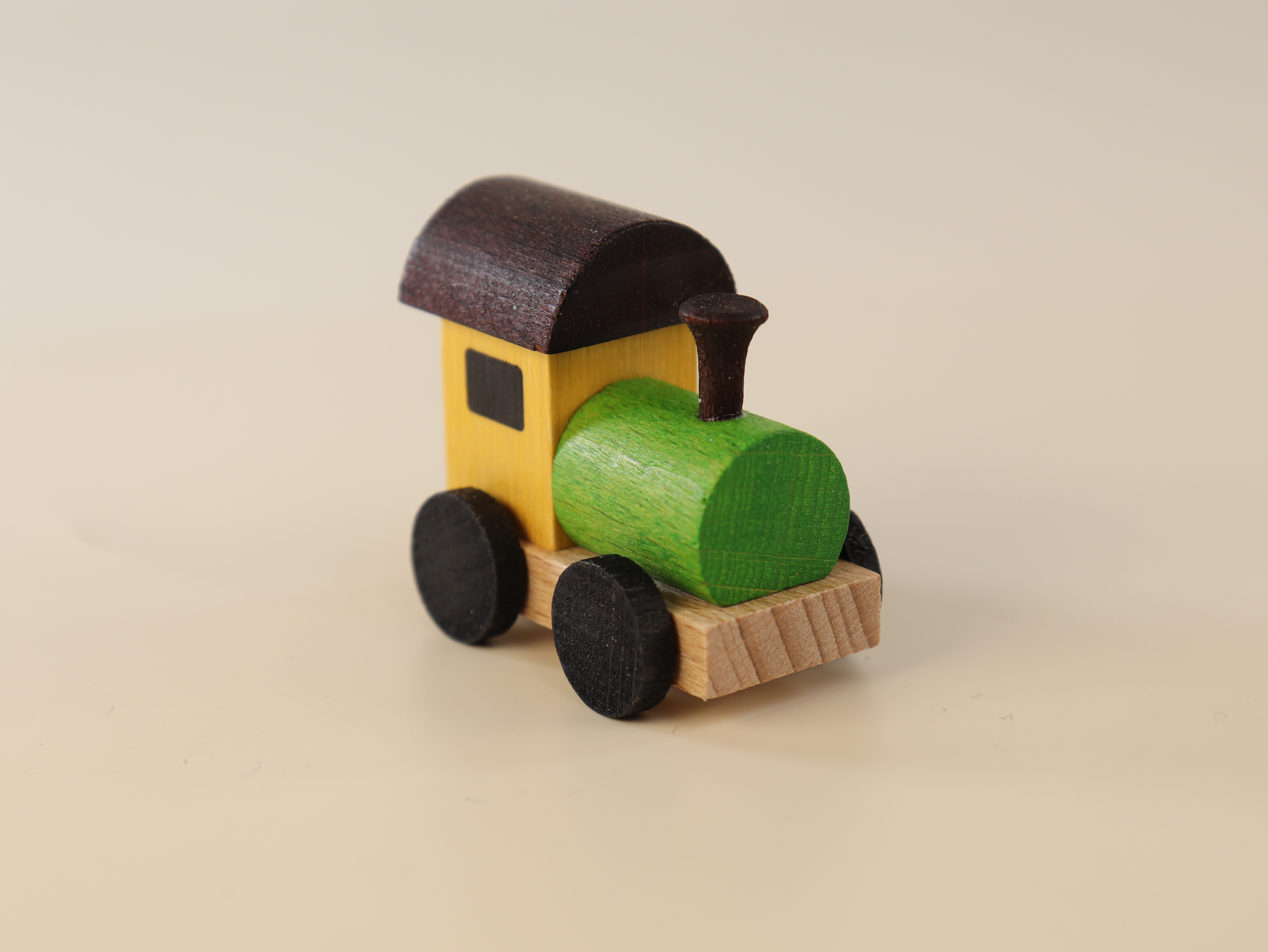 Holz Lokomotive als Tischschmuck